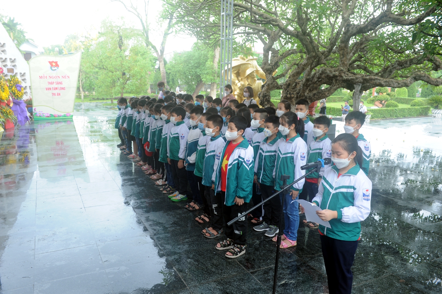 HỌC SINH TRƯỜNG TH BẾ VĂN ĐÀN THAM GIA HOẠT ĐỘNG TRẢI NGHIỆM VIẾNG NGHĨA TRANG LIỆT SỸ A1; BẢO TÀNG CHIẾN THẮNG ĐIỆN BIÊN PHỦ ; ĐỒI A1 TỈNH ĐIỆN BIÊN